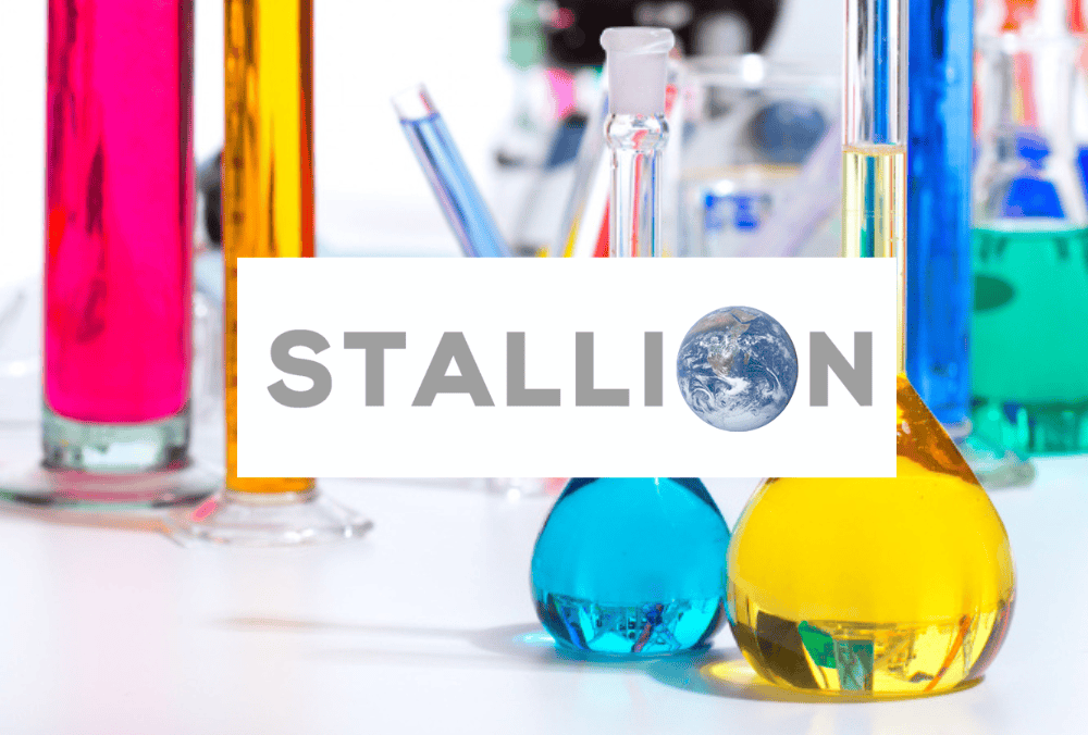 Stallion India Fluorochemicals Soars on Debut with 33% Premium over IPO Price